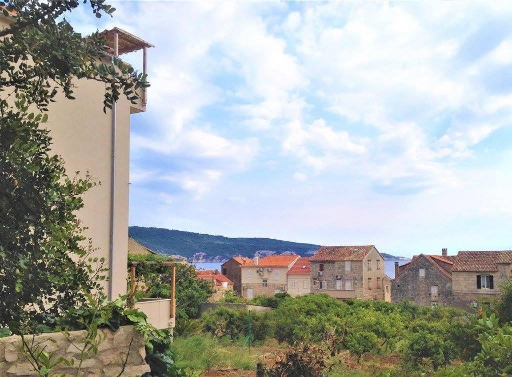 Bed And Breakfast Blue In Blue Komiža Exterior foto